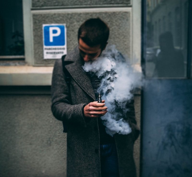 pourquoi la cigarette electronique fait tousser